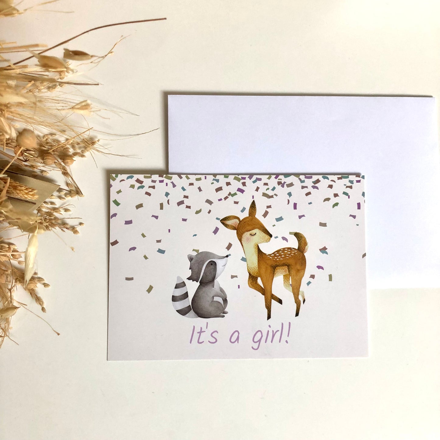 Kaartje ‘It’s a girl’ • Rammelaartje
