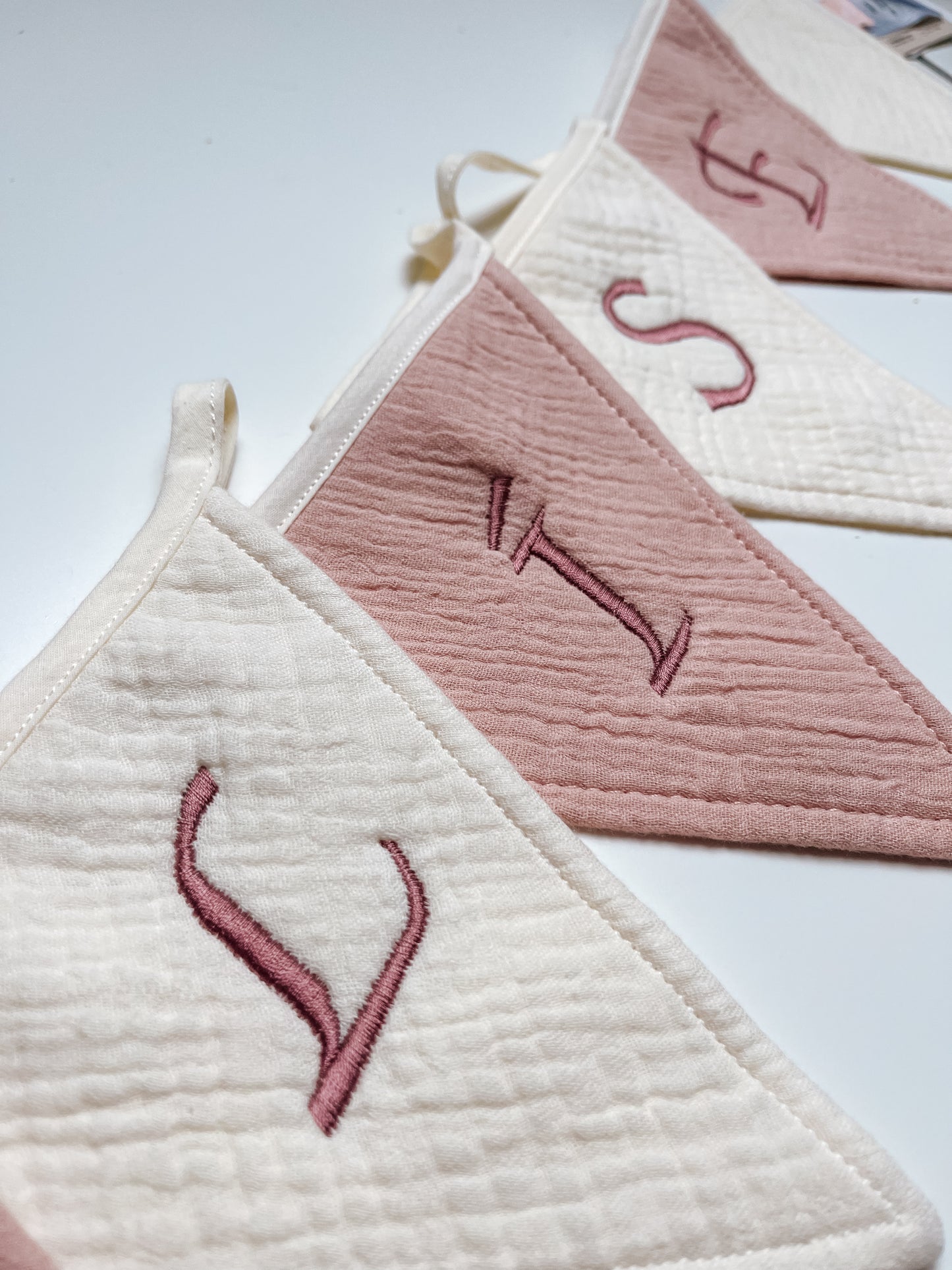 Vlaggenlijn roze & ivory • Jollein