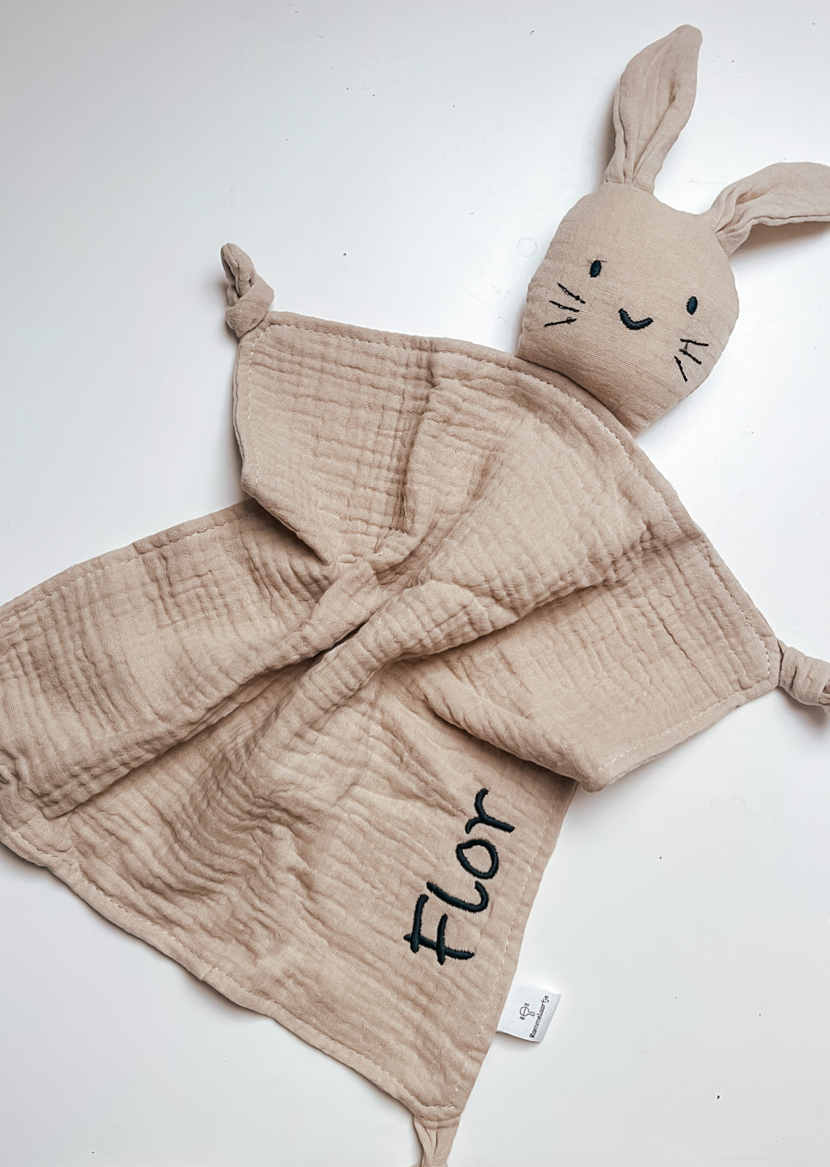 Knuffel konijn beige • Rammelaartje